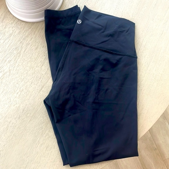 Lululemon athletica Wunder Under tight 25” Nulux fabric - Picture 1 of 4